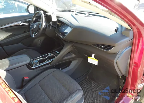 2022 Buick Envision Preferred z USA, uszkodzony, nr VIN LRBAZLR45ND148709